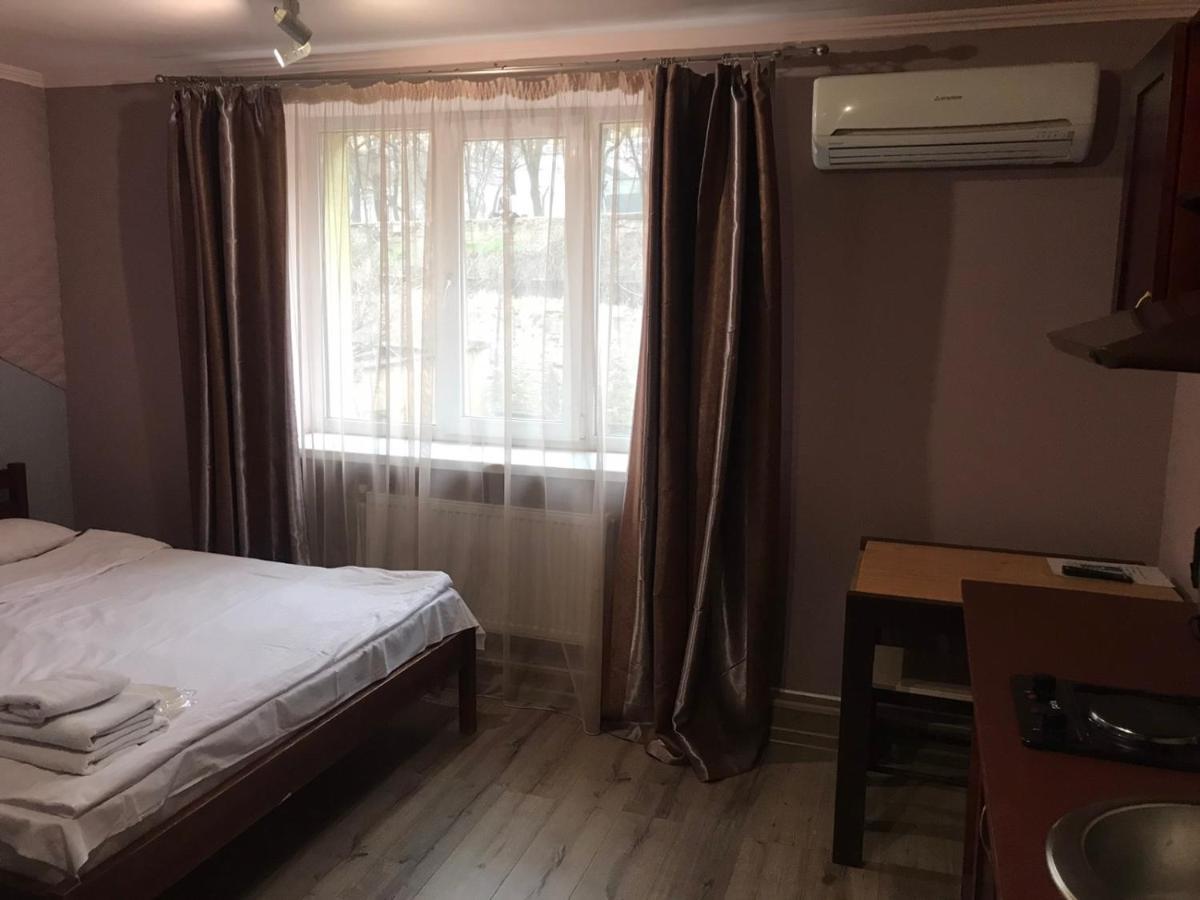 Best Rest Suites Odesa Exterior foto